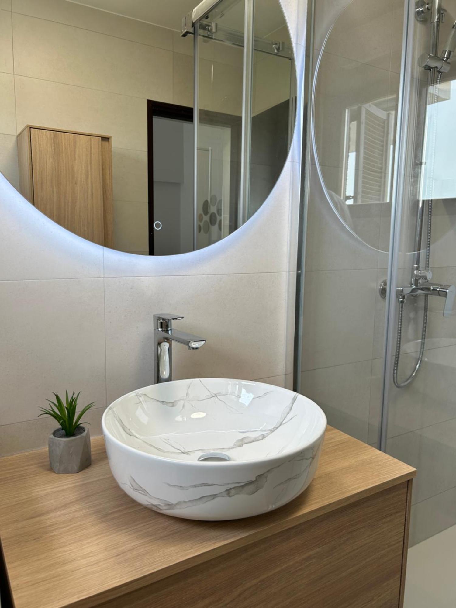 Apartments Flora 1 Banjol المظهر الخارجي الصورة